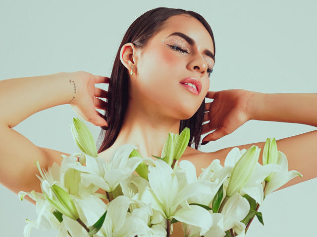 RoxanaHudson - Live Sex Cam - 14682366