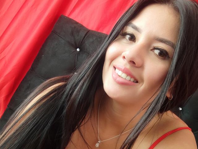 AshleyKatelyn - Live Sex Cam - 14693278