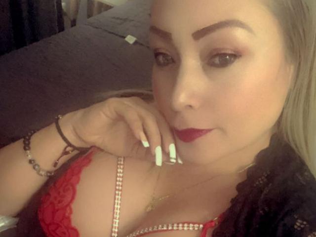 HollyMadisonn - Live Sex Cam - 14699862