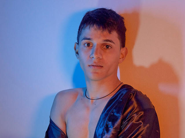 JustinBoby - Live sexe cam - 14701074