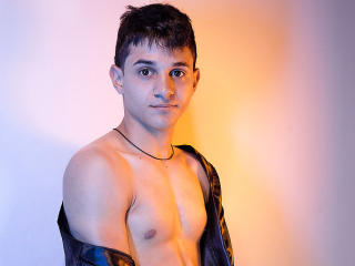 JustinBoby - Live Sex Cam - 14701154