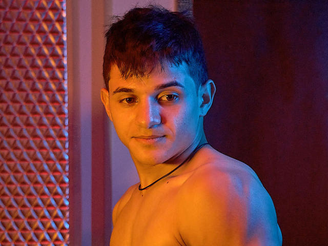 JustinBoby - Live sex cam - 14701166