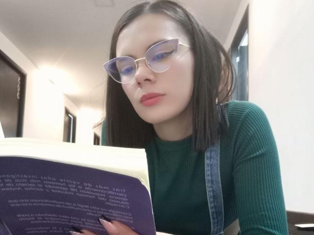 MaddyBarlow - Sexe cam en vivo - 14703586