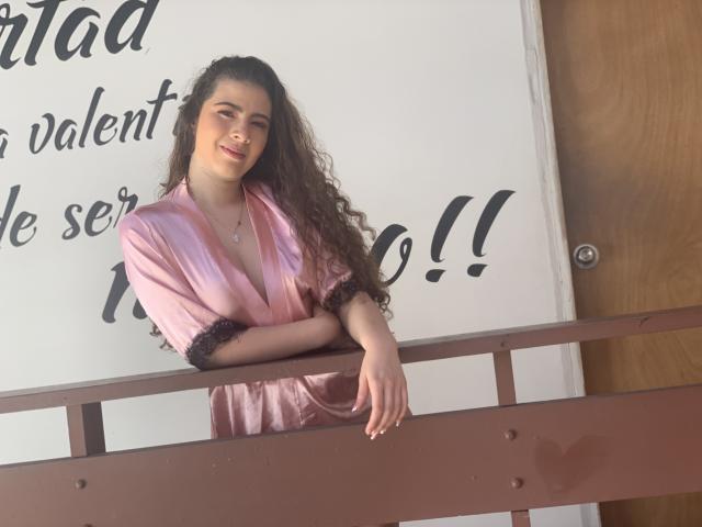 AprilEvanss - Live sex cam - 14710518