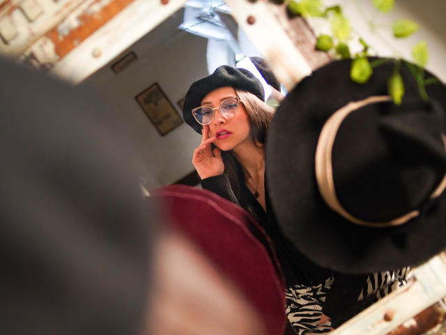 ElizabethMorrison - Live porn &amp; sex cam - 14744578