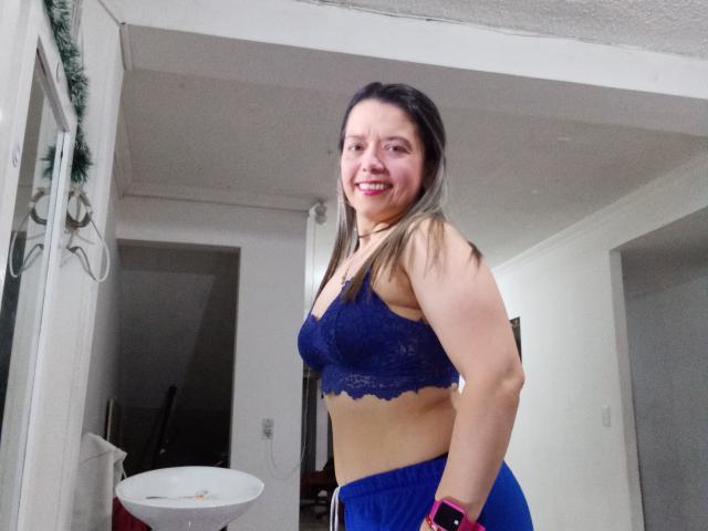 BiancaWild - Live porn &amp; sex cam - 14748470