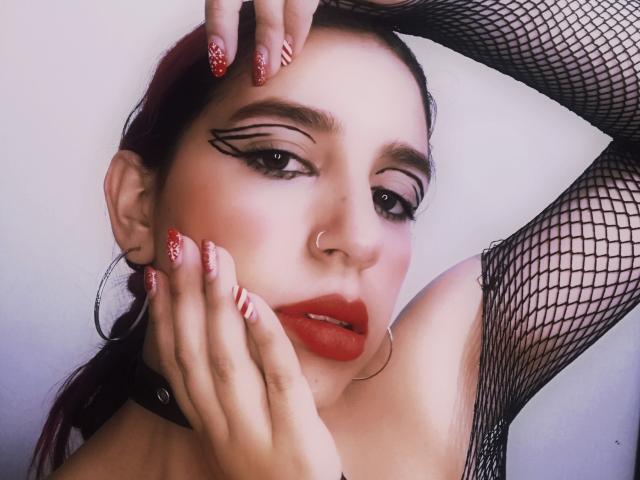 MaluFerrero - Live sex cam - 14787578