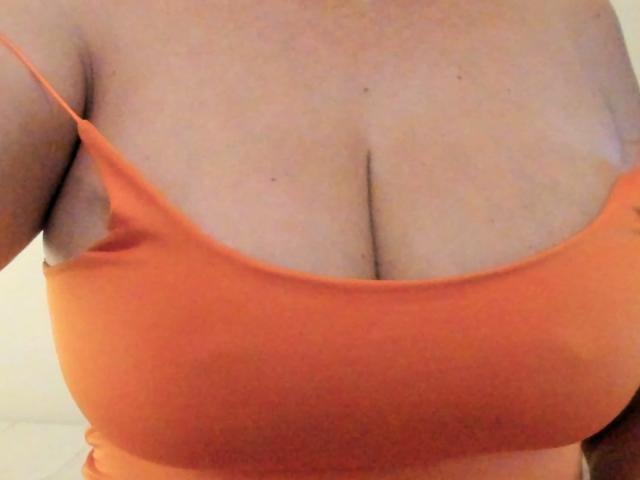 VictoriaKim - Live sex cam - 14795714