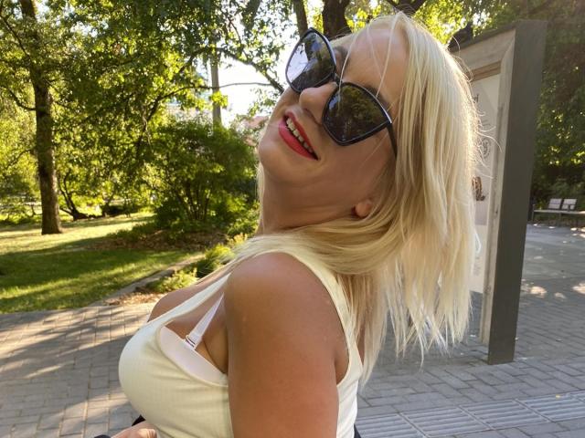 AdeleNancie - Sexe cam en vivo - 14797774