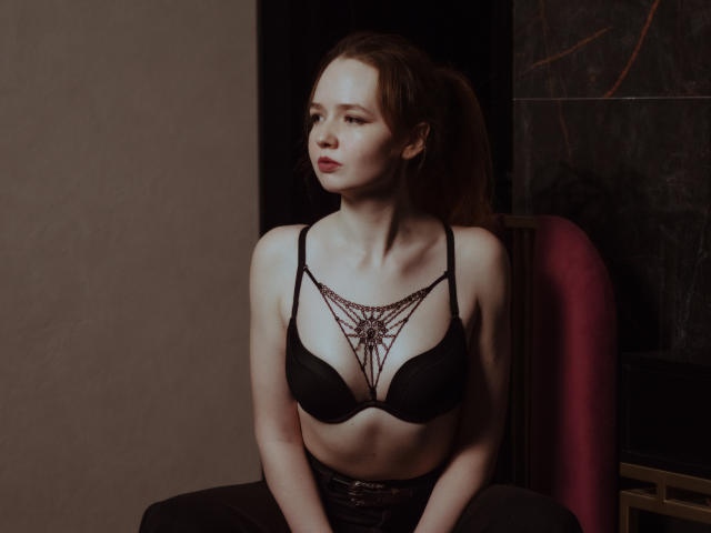MoonRaisa - Live porn &amp; sex cam - 14811598