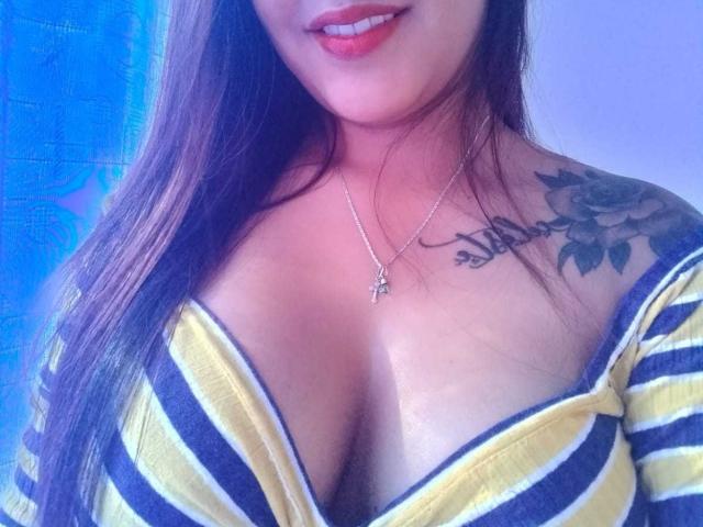 BrianaEscobar - Live Sex Cam - 14820882