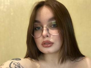 RoxanaMoz - Live porn & sex cam - 14822130