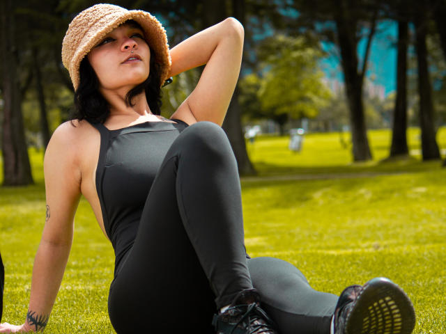 SophieHoffman - Live porn &amp; sex cam - 14822554