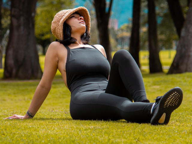 SophieHoffman - Live Sex Cam - 14822670