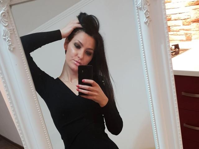 JoliDanielle - Élő pornó és szexkamera - 14827398