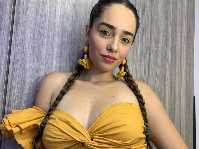 LeslieHot69 - Live sex cam - 14828186