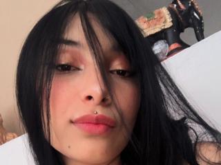 MariamBrauns - Live porn & sex cam - 14833210