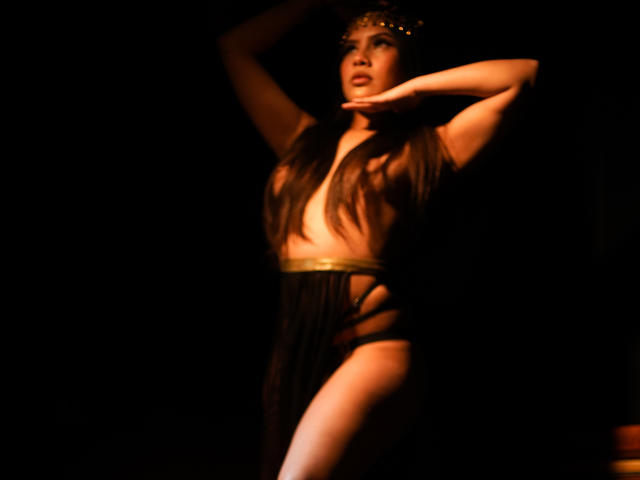 AdelaideZandek - Sexe cam en vivo - 14845790