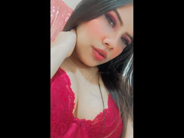 AdelaideZandek - Sexe cam en vivo - 14884734