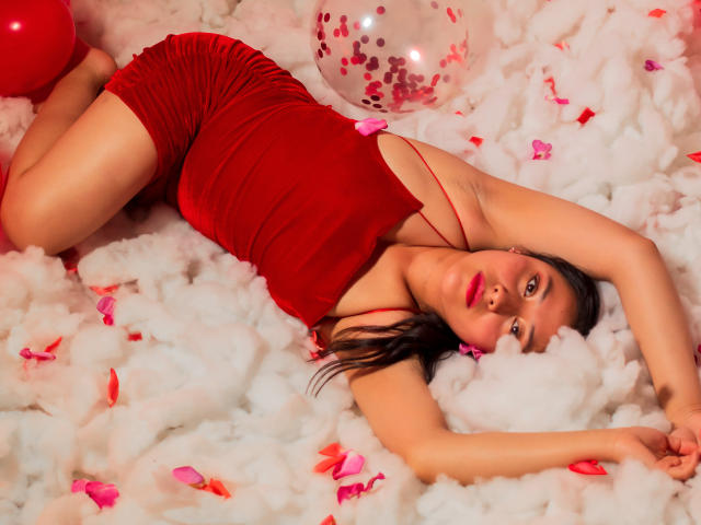 AntonellaThomas - Live porn &amp; sex cam - 14889678