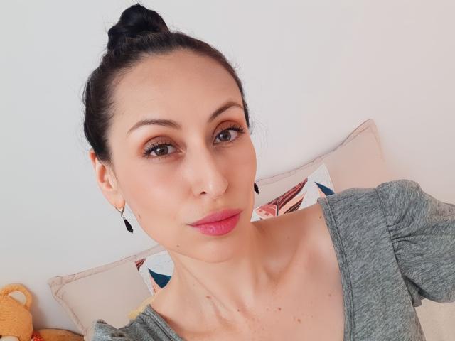 AliceRossi - Live porn &amp; sex cam - 14922626