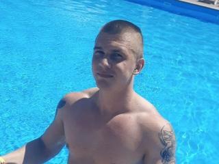 MrrKray - Sexe cam en vivo - 14927778