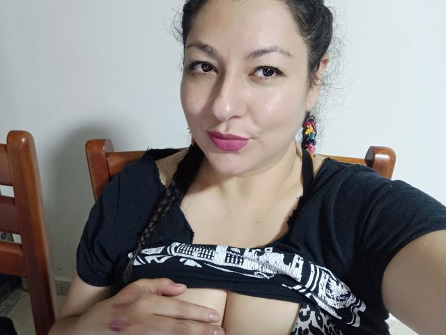 SakotoDika - Sexe cam en vivo - 14936818