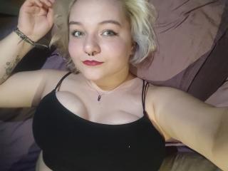 FancyEmma - Live Sex Cam - 14938722