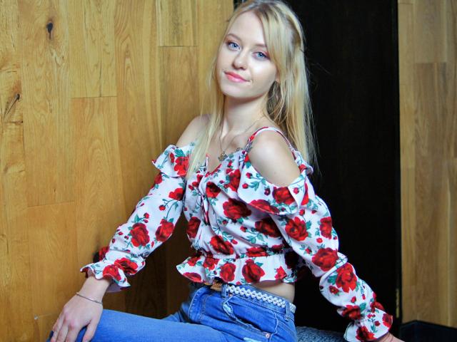 CindyxGlam - Live sex cam - 14940418