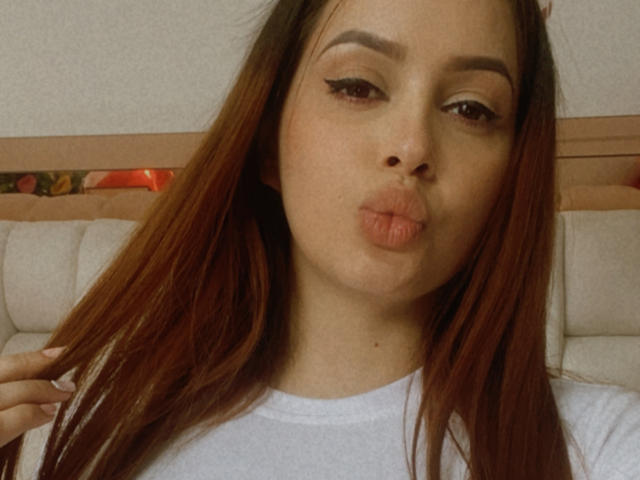 EmilyParkerr - Live sex cam - 14942742