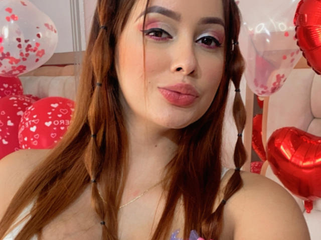 EmilyParkerr - Live porn &amp; sex cam - 14942806