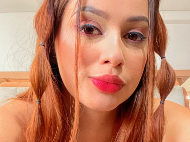 EmilyParkerr - Live porn &amp; sex cam - 14943554
