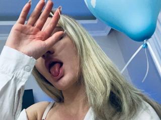 AlicePrings - Live porn & sex cam - 14961978