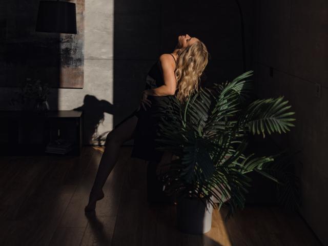SofiRyan - Live sex cam - 14967422