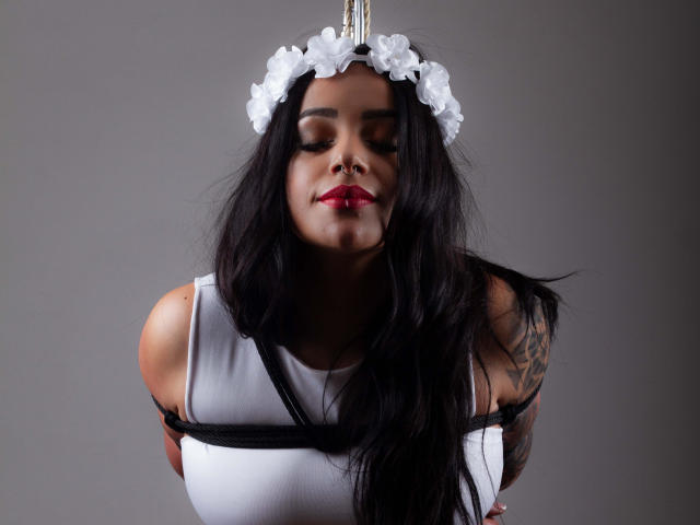 HannahBlack - Live sex cam - 14975634