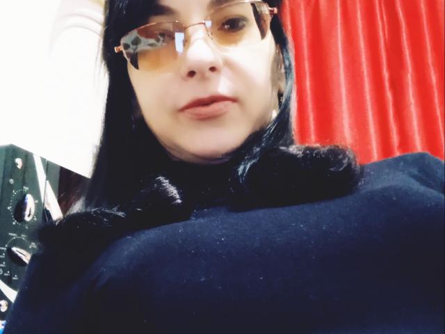 DiamondLeona - Live sexe cam - 14981102