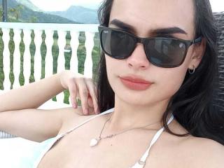 CharlotteBroown - Live Sex Cam - 14992474