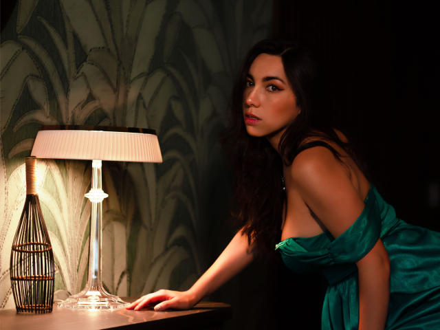 MiaReed - Live sex cam - 14995542