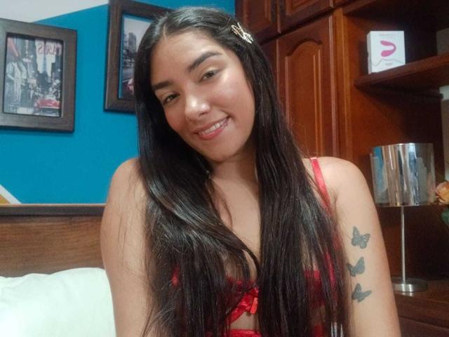 SharonKlart - Live sex cam - 14996394