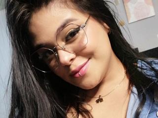 ElenaGommy - Live sexe cam - 14997578