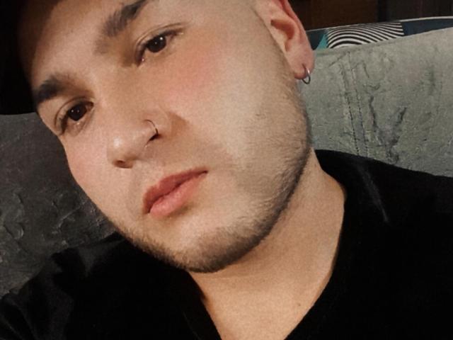 AdamWes - Live sex cam - 15001742