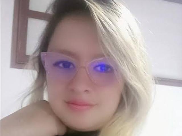 SaraMoreti - Live Sex Cam - 15003274