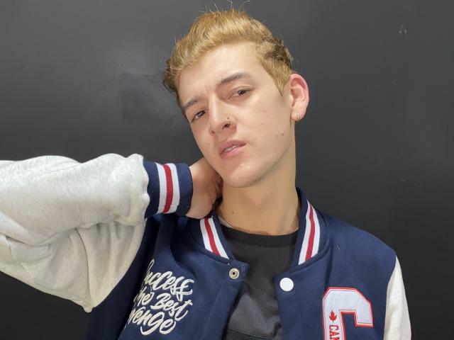 FelipBaker - Sexe cam en vivo - 15011834