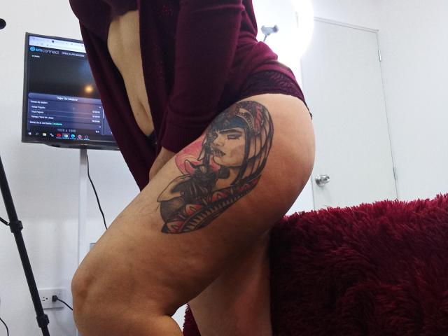 BiancaWild - Live sexe cam - 15012790