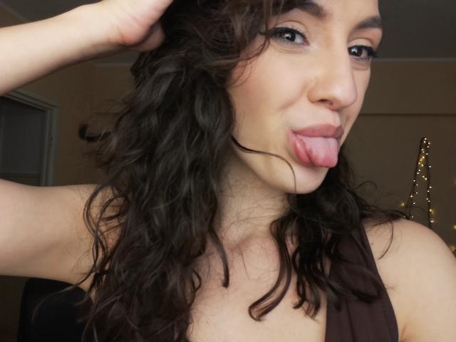 VievienneClemente - Live sex cam - 15012862