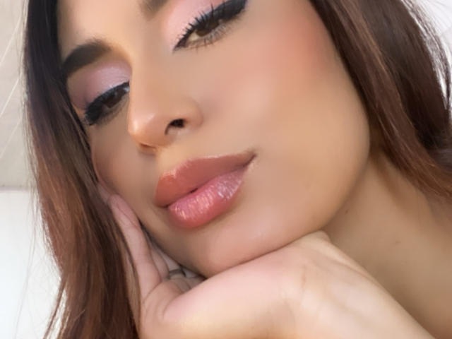 ValeriaKlaus - Live Sex Cam - 15014082