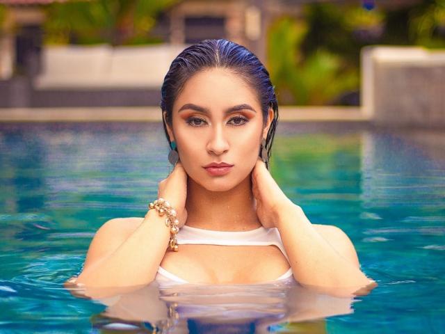 ValeriaKlaus - Live porn &amp; sex cam - 15014242