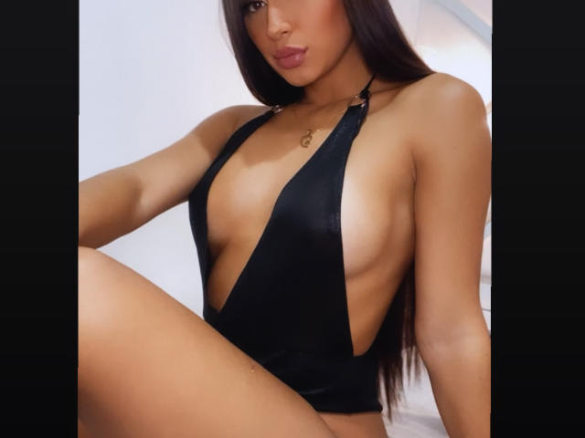 ValeriaKlaus - Live sex cam - 15014402