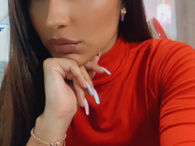 ValeriaKlaus - פורנו בשידור חי ומצלמת סקס - 15014410