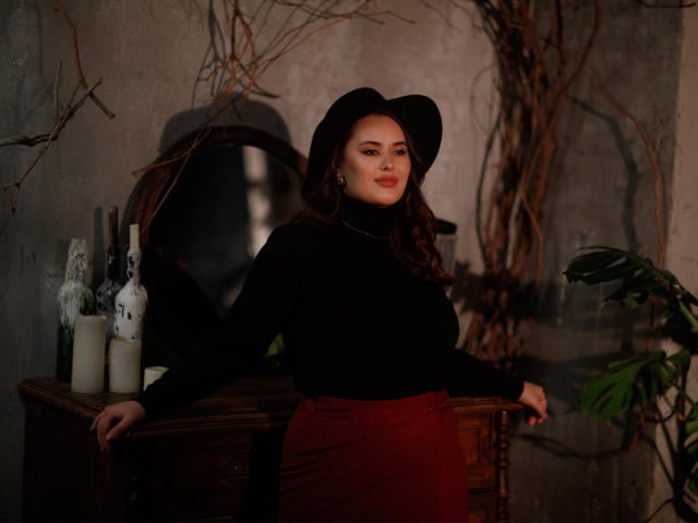 MonikaValadi - Live porn &amp; sex cam - 15015738